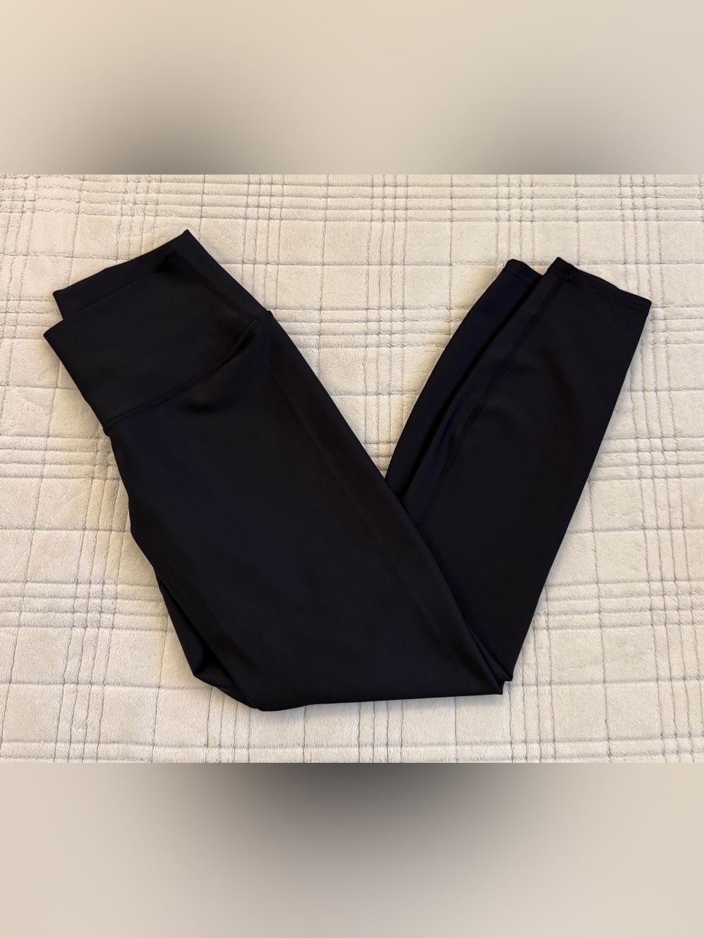 ALO Yoga Black High-Rise Leggings with Side Pocket